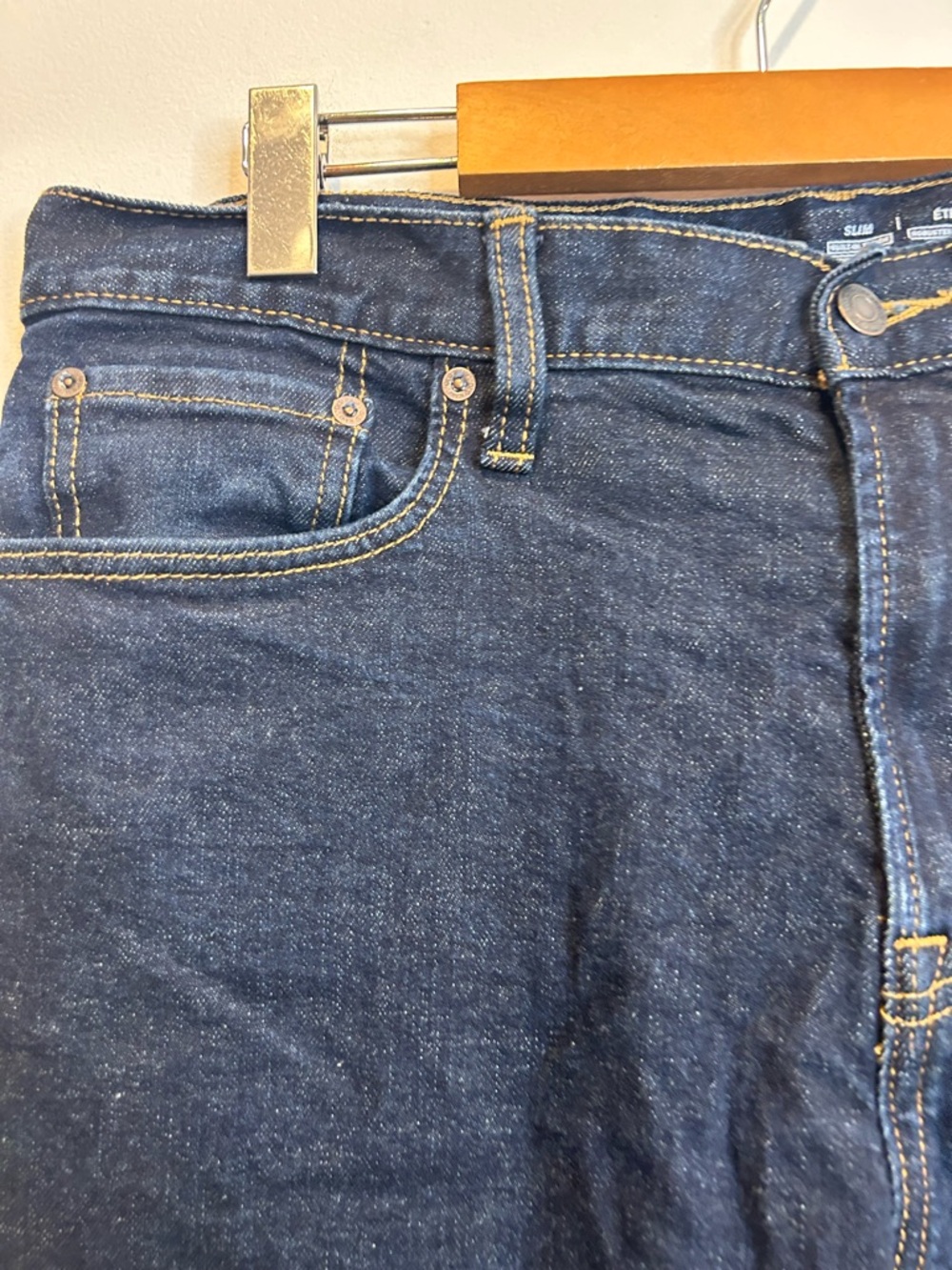 Old Navy Men’s Slim Built-In Flex Jeans Rinse Wash Dark Blue - Picture 2 of 5